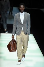 ジョルジオ アルマーニ  2018年春夏コレクション - 紳士が纏うエレガントな清涼感｜写真39