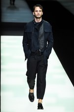 ジョルジオ アルマーニ  2018年春夏コレクション - 紳士が纏うエレガントな清涼感｜写真85