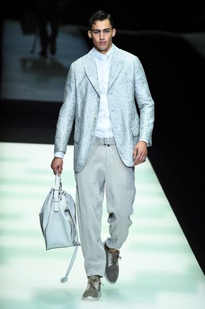 ジョルジオ アルマーニ  2018年春夏コレクション - 紳士が纏うエレガントな清涼感｜写真14