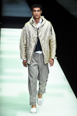 ジョルジオ アルマーニ  2018年春夏コレクション - 紳士が纏うエレガントな清涼感｜写真22