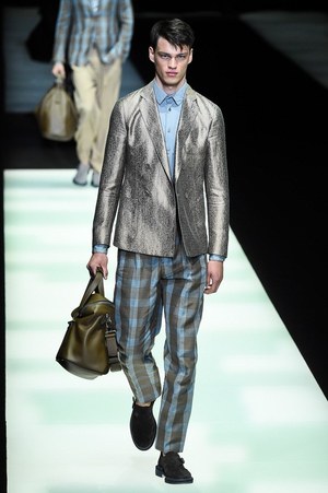 ジョルジオ アルマーニ  2018年春夏コレクション - 紳士が纏うエレガントな清涼感｜写真32