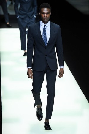 ジョルジオ アルマーニ  2018年春夏コレクション - 紳士が纏うエレガントな清涼感｜写真91