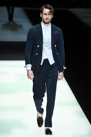 ジョルジオ アルマーニ  2018年春夏コレクション - 紳士が纏うエレガントな清涼感｜写真95