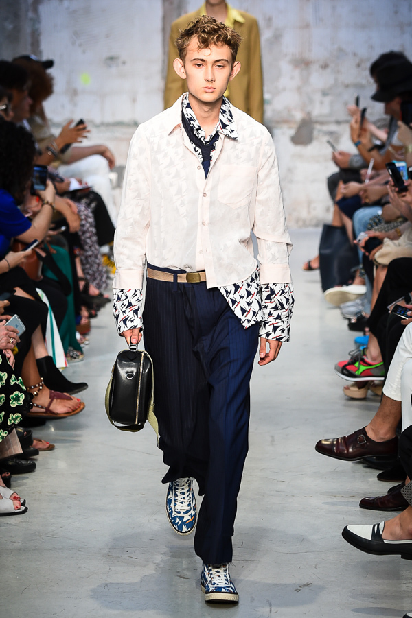 マルニ(MARNI) 2018年春夏メンズコレクション - ファッションプレス