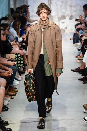 マルニ 2018年春夏メンズコレクション - フォーマルスタイルを思い出とともに｜写真18