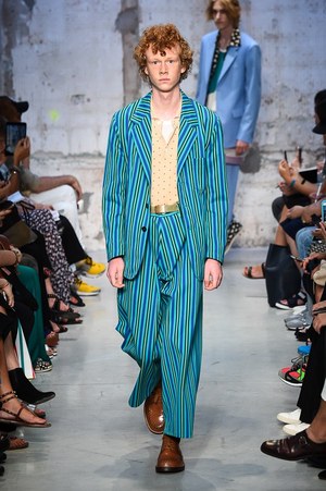 マルニ 2018年春夏メンズコレクション - フォーマルスタイルを思い出とともに｜写真31
