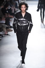 ニール バレット 2018年春夏メンズコレクション - 直線が導く原点回帰への道｜写真71