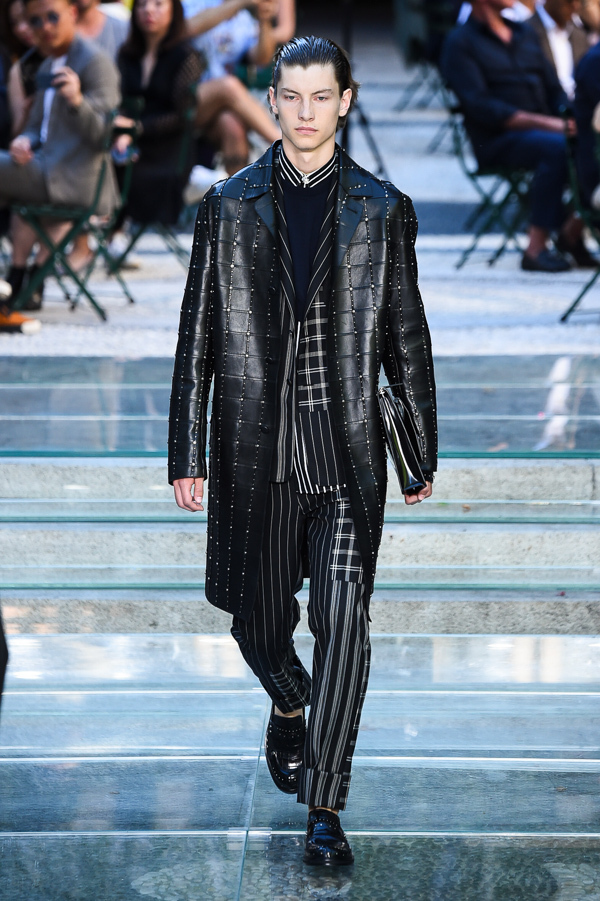ヴェルサーチェ 2018年春夏<span>コレクション</span> - 写真6