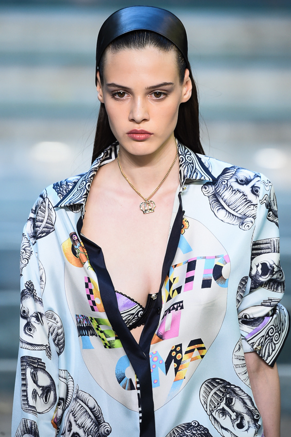 ヴェルサーチェ(VERSACE) 2018年春夏メンズコレクション  - 写真35