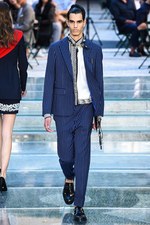 ヴェルサーチ 2018年春夏メンズコレクション - 身に着けて感じるブランドの軌跡｜写真14