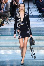 ヴェルサーチ 2018年春夏メンズコレクション - 身に着けて感じるブランドの軌跡｜写真65