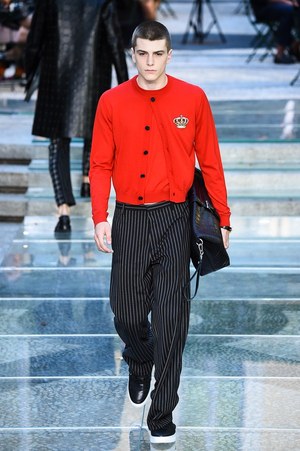 ヴェルサーチ 2018年春夏メンズコレクション - 身に着けて感じるブランドの軌跡｜写真7