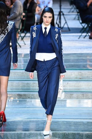 ヴェルサーチ 2018年春夏メンズコレクション - 身に着けて感じるブランドの軌跡｜写真17