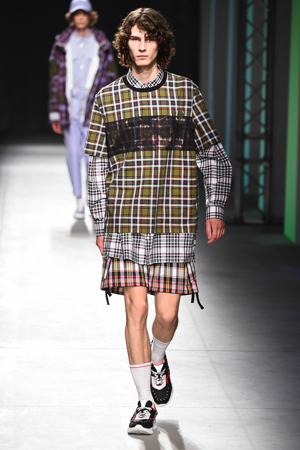 エムエスジーエム(MSGM) 2018年春夏メンズコレクション  - 写真33