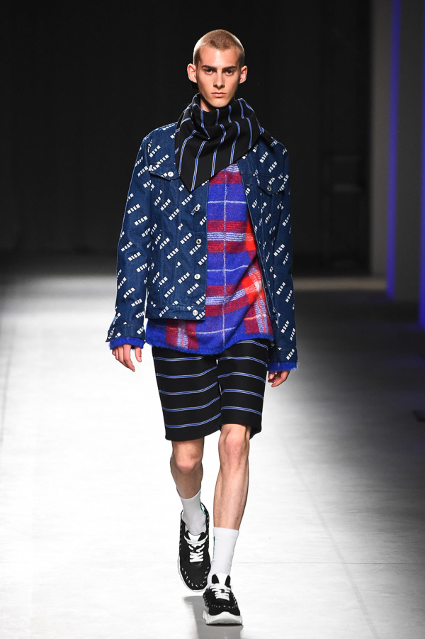 エムエスジーエム(MSGM) 2018年春夏メンズコレクション  - 写真42