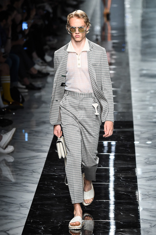 フェンディ(FENDI) 2018年春夏メンズコレクション シルエット - 写真19