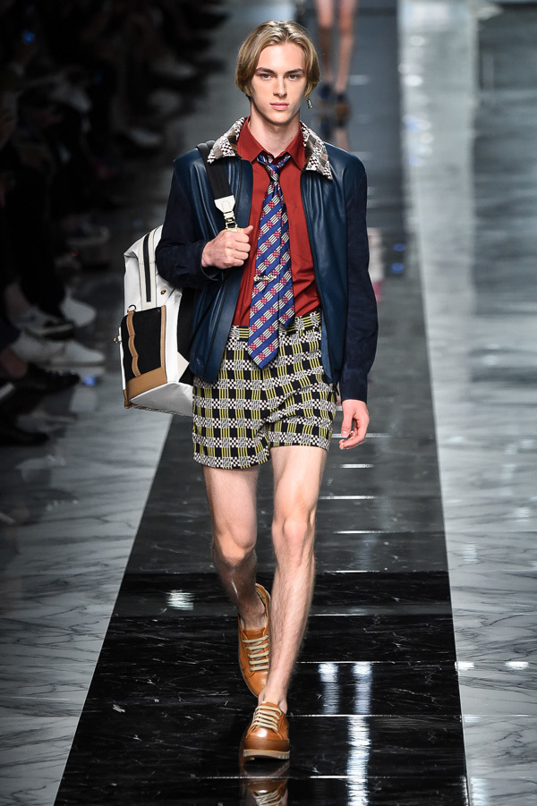 フェンディ(FENDI) 2018年春夏メンズコレクション  - 写真40