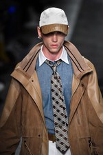 フェンディ 2018年春夏メンズコレクション -“ダブルF”の類まれなる存在感｜写真2