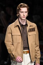 フェンディ 2018年春夏メンズコレクション -“ダブルF”の類まれなる存在感｜写真5