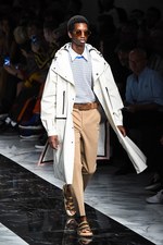 フェンディ 2018年春夏メンズコレクション -“ダブルF”の類まれなる存在感｜写真14