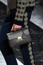 フェンディ 2018年春夏メンズコレクション -“ダブルF”の類まれなる存在感｜写真43