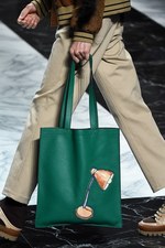 フェンディ 2018年春夏メンズコレクション -“ダブルF”の類まれなる存在感｜写真59