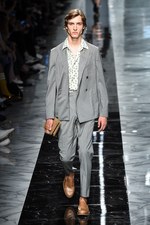 フェンディ 2018年春夏メンズコレクション -“ダブルF”の類まれなる存在感｜写真70