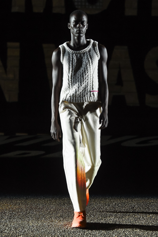 オフ-ホワイト (OFF-WHITE) 2018年春夏メンズコレクション