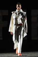 オフ-ホワイト c/o ヴァージル アブロー 18年春夏メンズコレクション -“イケてる”服を考える｜写真3