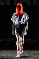 オフ-ホワイト c/o ヴァージル アブロー 18年春夏メンズコレクション -“イケてる”服を考える｜写真7