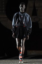 オフ-ホワイト c/o ヴァージル アブロー 18年春夏メンズコレクション -“イケてる”服を考える｜写真38