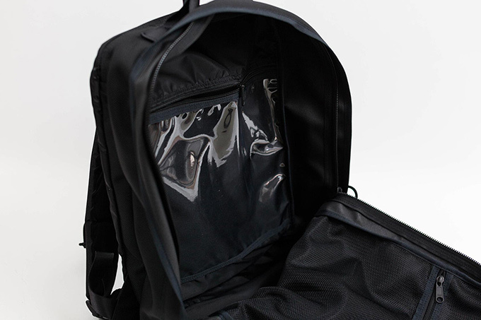 ワンダーバゲージの新作「Trait」機能ポケット付きバックパックとショルダーバッグ | 写真