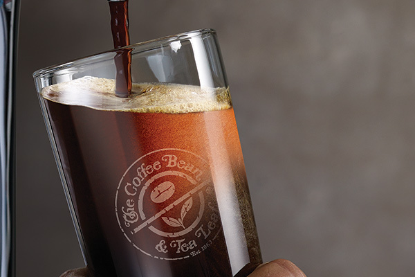 「ナイトロ コールドブリュー」