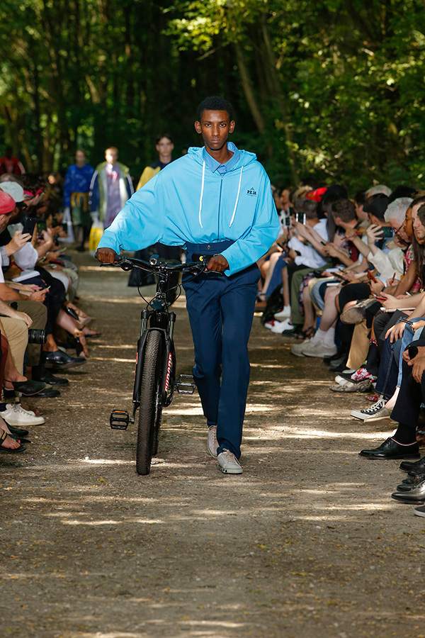 バレンシアガ(BALENCIAGA) 2018年春夏メンズコレクション  - 写真36