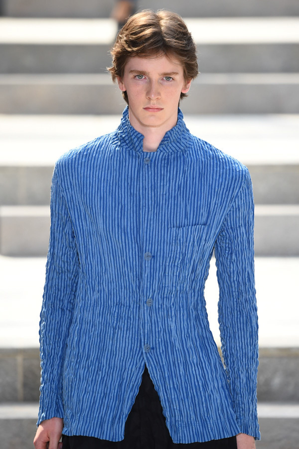 イッセイ ミヤケ メン(ISSEY MIYAKE MEN) 2018年春夏メンズコレクション  - 写真32