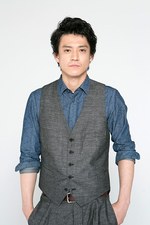 小栗旬, 菅田将暉 インタビュー｜写真8