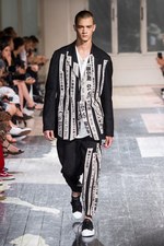 ヨウジヤマモト 2018年春夏メンズコレクション - 言葉とその絵が示すこと｜写真34