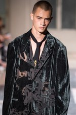 ヨウジヤマモト 2018年春夏メンズコレクション - 言葉とその絵が示すこと｜写真65