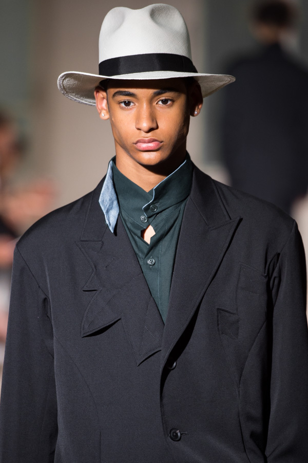 ヨウジヤマモト(Yohji Yamamoto) 2018年春夏メンズコレクション  - 写真50