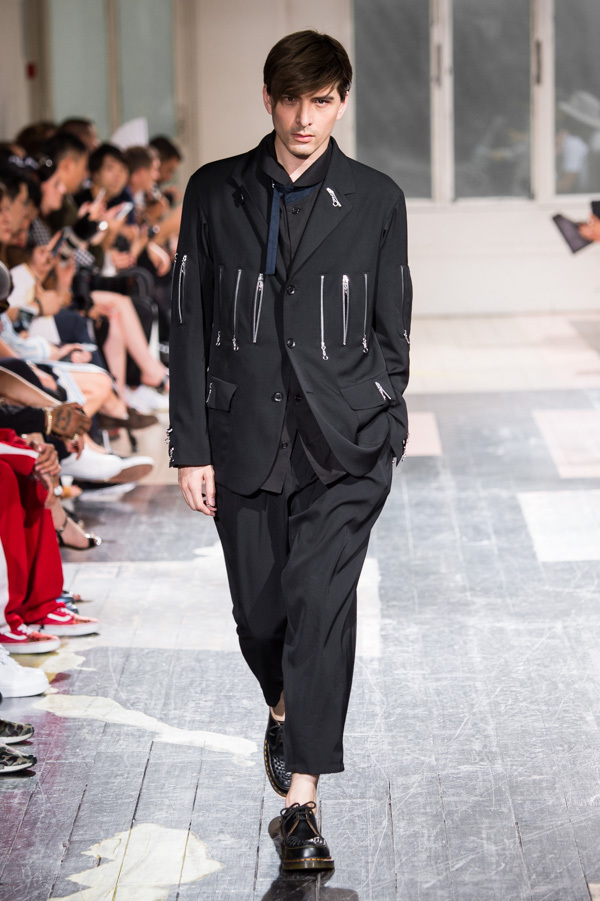 ヨウジヤマモト(Yohji Yamamoto) 2018年春夏メンズコレクション シルエット - 写真29