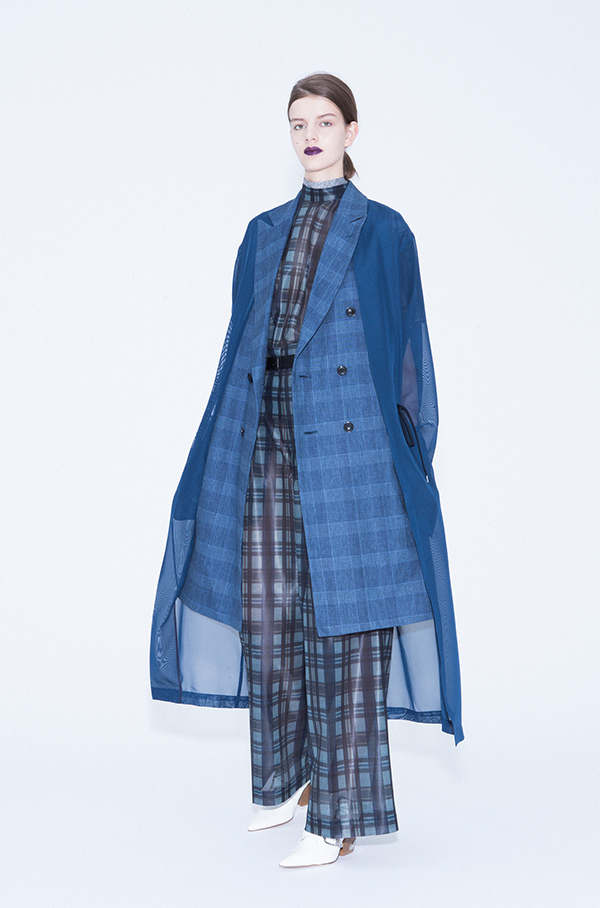 トーガ プルラ 2018年リゾート｜female ミリタリーコート