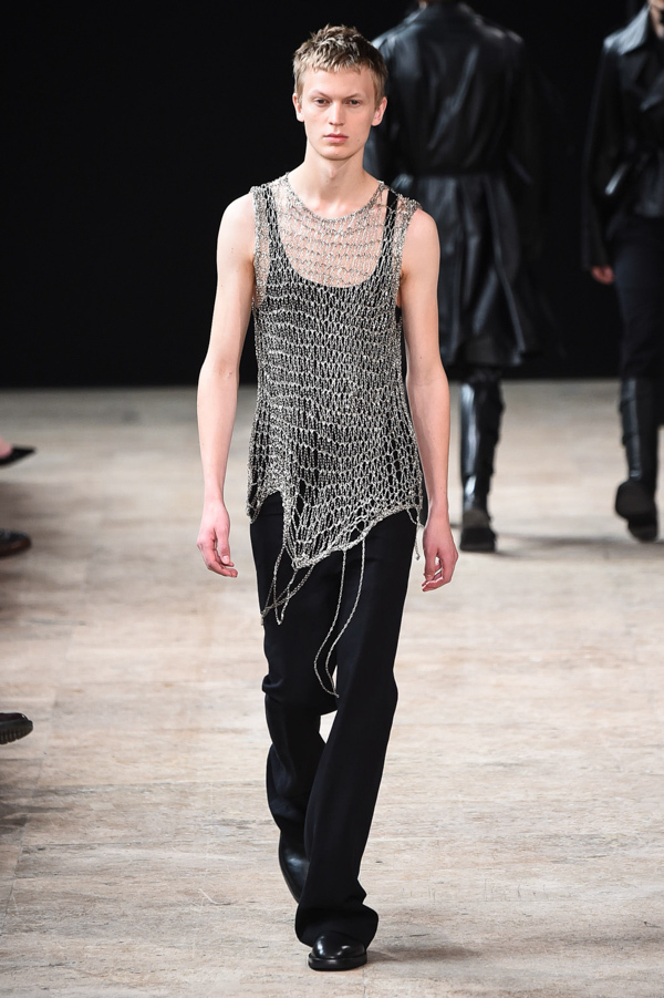 アン ドゥムルメステール(ANN DEMEULEMEESTER) 2018年春夏メンズコレクション  - 写真9