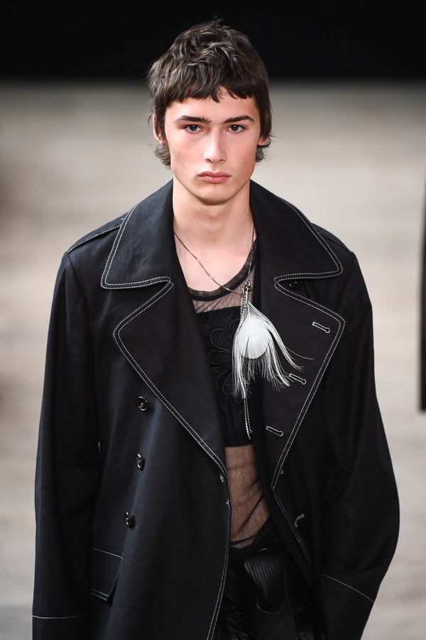 アン ドゥムルメステール(ANN DEMEULEMEESTER) 2018年春夏メンズコレクション  - 写真12