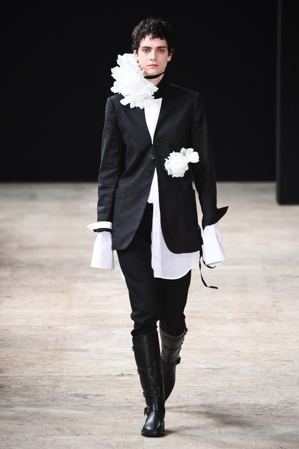 アン ドゥムルメステール(ANN DEMEULEMEESTER) 2018年春夏メンズコレクション  - 写真13