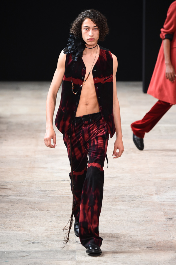 アン ドゥムルメステール(ANN DEMEULEMEESTER) 2018年春夏メンズコレクション  - 写真45