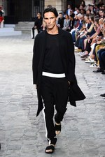 ベルルッティ 2018年春夏コレクション - 旅の中で出会う色｜写真12