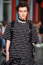 sacai 2018年春夏メンズコレクション - 国境と季節を超えたsacai流ハイブリッド｜写真7