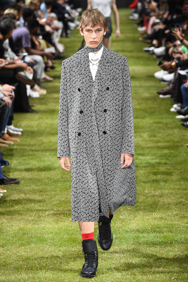 ディオール オム(DIOR HOMME) 2018年夏メンズコレクション シルエット - 写真18