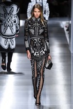 バルマン 2018年春夏メンズコレクション - ゴシックやパンクのハードスタイルを現代的に｜写真3