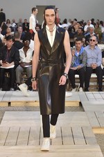 アレキサンダー・マックイーン 2018年春夏メンズコレクション - 美しきテーラリングの力｜写真4